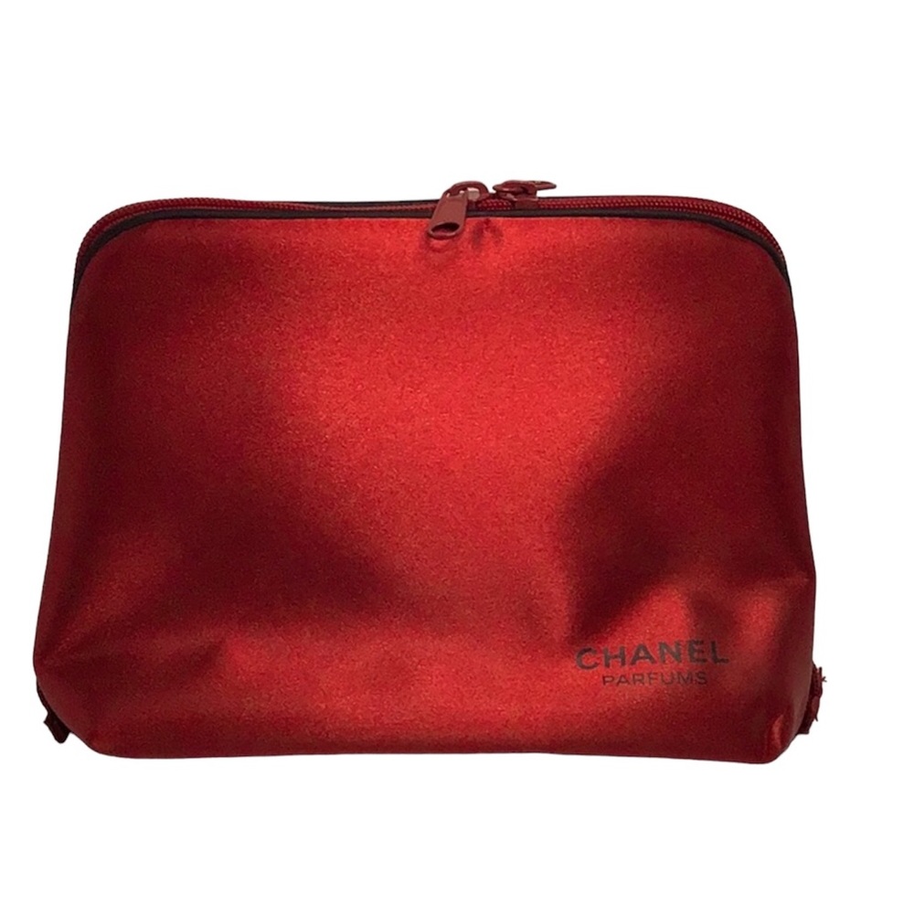❤️ Chanel Cosmetic Bag, Red